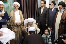 گزارش تصویری : مراسم جشن عید سعید غدیرخم و عمامه‌گذاری طلاب حوزه علمیه قم توسط حضرت آیت‌الله العظمی صافی گلپایگانی