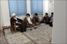 گزارش تصویری : دیدار اعضای ستاد همایش نکوداشت آیت الله العظمی بروجردی (ره) با حضرت آیت الله العظمی صافی گلپایگانی