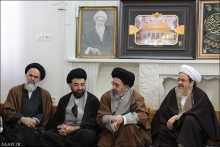 گزارش تصویری : دیدار اعضای ستاد همایش نکوداشت آیت الله العظمی بروجردی (ره) با حضرت آیت الله العظمی صافی گلپایگانی