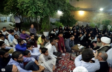 دیدار جمعی از دانشجویان آمریکایی و اروپایی با حضرت آیت الله العظمی صافی گلپایگانی - مشهد مقدس