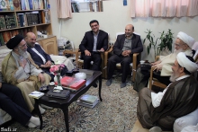 ديدار رياست و مسئولين دانشگاه حضرت معصومه سلام‌الله‌عليها با حضرت آية‌الله العظمی صافی گلپايگانی