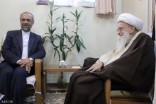 گزارش تصویری : دیدار آقای دکتر محمد نهاوندیان، رییس دفتر ریاست جمهوری با حضرت آیت الله العظمی صافی گلپایگانی