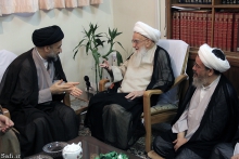 ديدار رياست سازمان اوقاف شيعيان عراق، حجت‌الاسلام سيد علاء الموسوی با حضرت آية الله العظمی صافی گلپايگانی