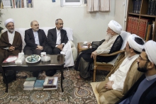 دیدار آقای دکتر محمد نهاوندیان، رییس دفتر ریاست جمهوری با حضرت آیت الله العظمی صافی گلپایگانی