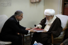 ديدار رياست سازمان‌ اسناد و كتابخانه‌ ملی، دكتر سيدرضا صالحی اميری با حضرت آيت الله العظمی صافی گلپايگانی