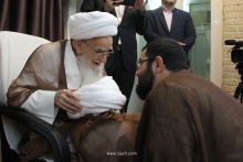 آئین عمامه‌گذاری طلاب با حضور حضرت آیت الله العظمی صافی گلپایگانی در عید سعیدغدیرخم 1440