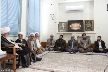 گزارش تصویری: دیدار هیئت رزمندگان اسلام قم با حضرت آیت‌الله العظمی صافی گلپایگانی