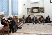گزارش تصویری: دیدار هیئت رزمندگان اسلام قم با حضرت آیت‌الله العظمی صافی گلپایگانی
