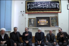 گزارش تصویری : دیدار هیئت امنای موکب حضرت معصومه (س) با حضرت آیت‌الله العظمی صافی گلپایگانی