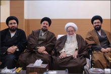 گزارش تصويري : حضور مرجع عاليقدر حضرت آيت الله العظمي صافي گلپايگاني، در بيت يادگار امام