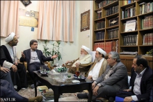 گزارش تصویری : دیدار آقای دکتر علی عسگری، ریاست سازمان امور مالیاتی کشور با حضرت آیت‌الله العظمی صافی گلپایگانی