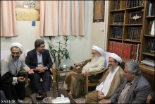 گزارش تصویری : دیدار آقای دکتر علی عسگری، ریاست سازمان امور مالیاتی کشور با حضرت آیت‌الله العظمی صافی گلپایگانی