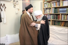 گزارش تصویری: دیدار حجت الاسلام سید عمار حکیم، رئیس مجلس اعلای اسلامی عراق با حضرت آیت الله العظمی صافی گلپایگانی