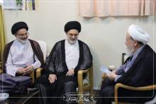 گزارش تصویری رونمایی از کتاب شریف "علی صعید عرفات" شرح دعاء عرفه 