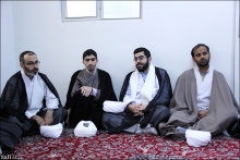 مراسم عمامه گذاری طلاب توسط حضرت آیت الله العظمی صافی گلپایگانی؛ 17 ربیع الاول 1436 هجری قمری