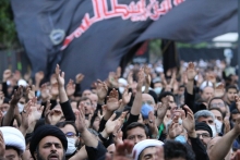 مراسم عظیم دسته عزاداران علوی در مشهد مقدّس