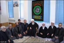 گزارش تصویری : دیدار هیئت امنای موکب حضرت معصومه (س) با حضرت آیت‌الله العظمی صافی گلپایگانی