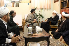 گزارش تصویری : دیدار اعضای ستاد بزرگداشت هفته بسیج سپاه امام علی بن ابی طالب (ع) قم با حضرت آیت‌الله العظمی صافی گلپایگانی