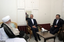 دیدار آقای دکتر محمد نهاوندیان، رییس دفتر ریاست جمهوری با حضرت آیت الله العظمی صافی گلپایگانی