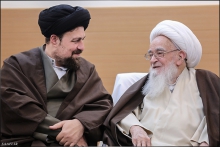 گزارش تصويري : حضور مرجع عاليقدر حضرت آيت الله العظمي صافي گلپايگاني، در بيت يادگار امام