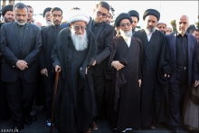 گزارش تصویری : دسته عزاداران حضرت امیرالمؤمنین علی (ع) در معیت مرجع عالیقدر حضرت آیت الله العظمی صافی گلپایگانی جهت عرض تسلیت به محضر حضرت ثامن الحجج علی بن موسی الرضا (ع)