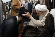 جشن میلاد حضرت محمد مصطفی(ص) و امام جعفر صادق(ع) در دفتر حضرت آیت‌الله العظمی صافی گلپایگانی و معمم‌شدن جمعی از طلاب به دست معظم‌له.