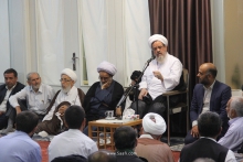 گزارش تصویری: گردهمایی ائمه جماعات، مبلغین، مسئولین ومداحان هیئات استان قم در دفتر مرجع عالیقدر حضرت آیت الله العظمی صافی گلپایگانی