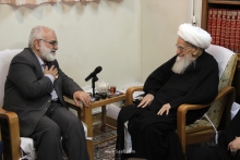 گزارش تصویری: دیدار رئیس کمیته امداد، آقای سید مرتضی بختیاری با حضرت آیت‌الله العظمی صافی گلپایگانی