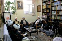 گزارش تصویری دیدار اعضای همایش ملی جریان‌های انحرافی و مدعیان دروغین مهدویت با استاد حاج شیخ محمد حسن صافی گلپایگانی